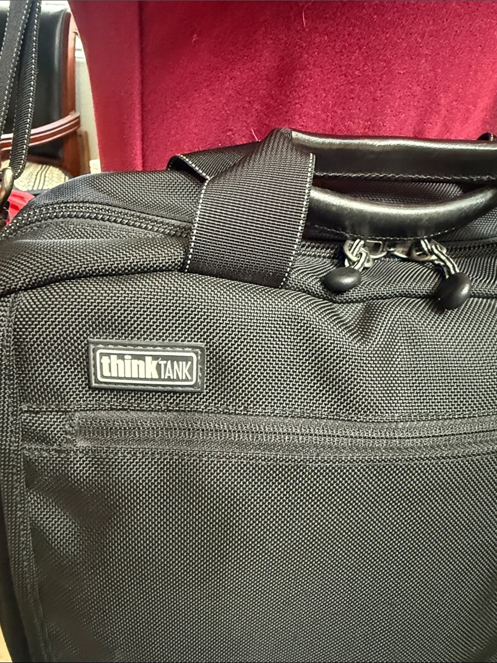 Think Tank Photo Urban Disguise shoulder bag-pre-loved.